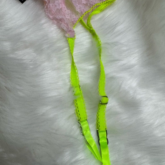 Sexy Little Things Pink Lace Garter Belt with Neon Green Accents - Picture 5 of 9